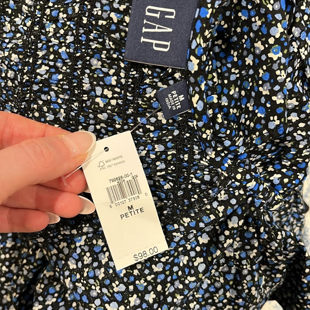 Nwt Flutter Sleeve Smocked Tiered Midi Dress - image 3